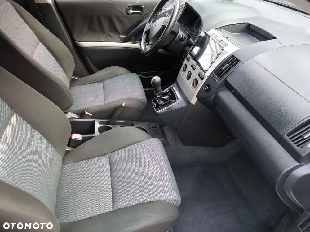 Toyota Corolla 2.0 D-4D Sol - 4