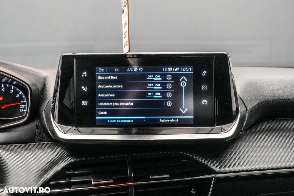 Peugeot 2008 1.2 PureTech EAT8 STT Allure Pack - 20