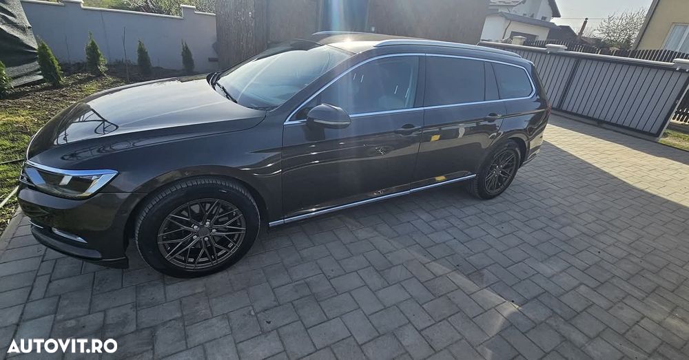 Volkswagen Passat 2.0 TDI (BlueMotion Technology) Highline - 1