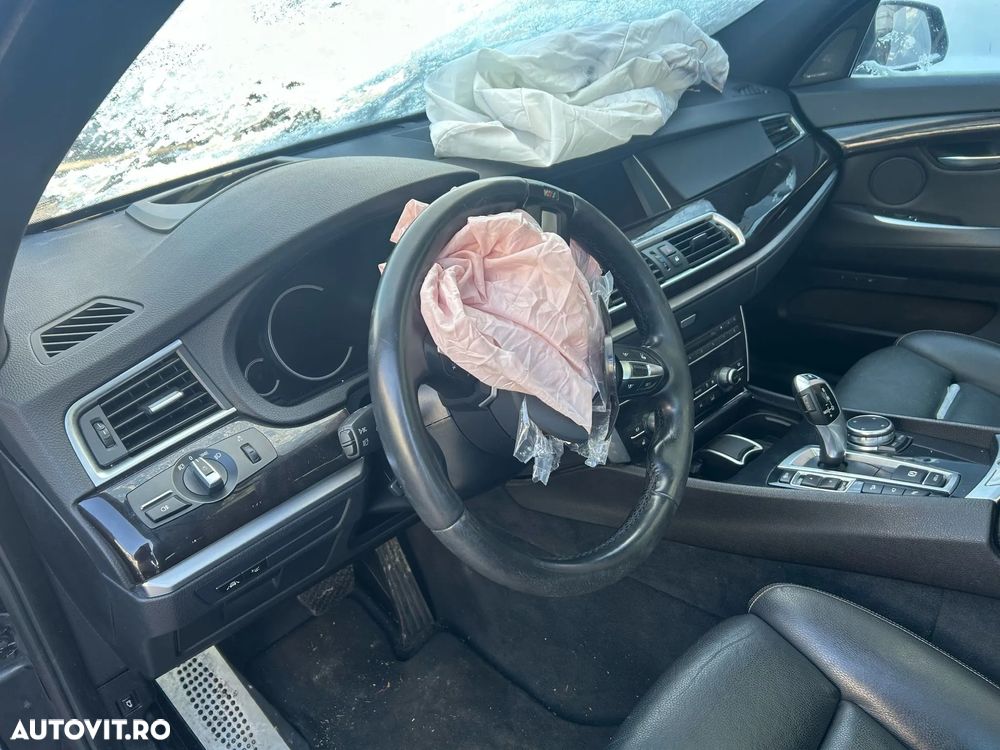 Interior BMW SERIA 5 GT 2018 F07 - 2