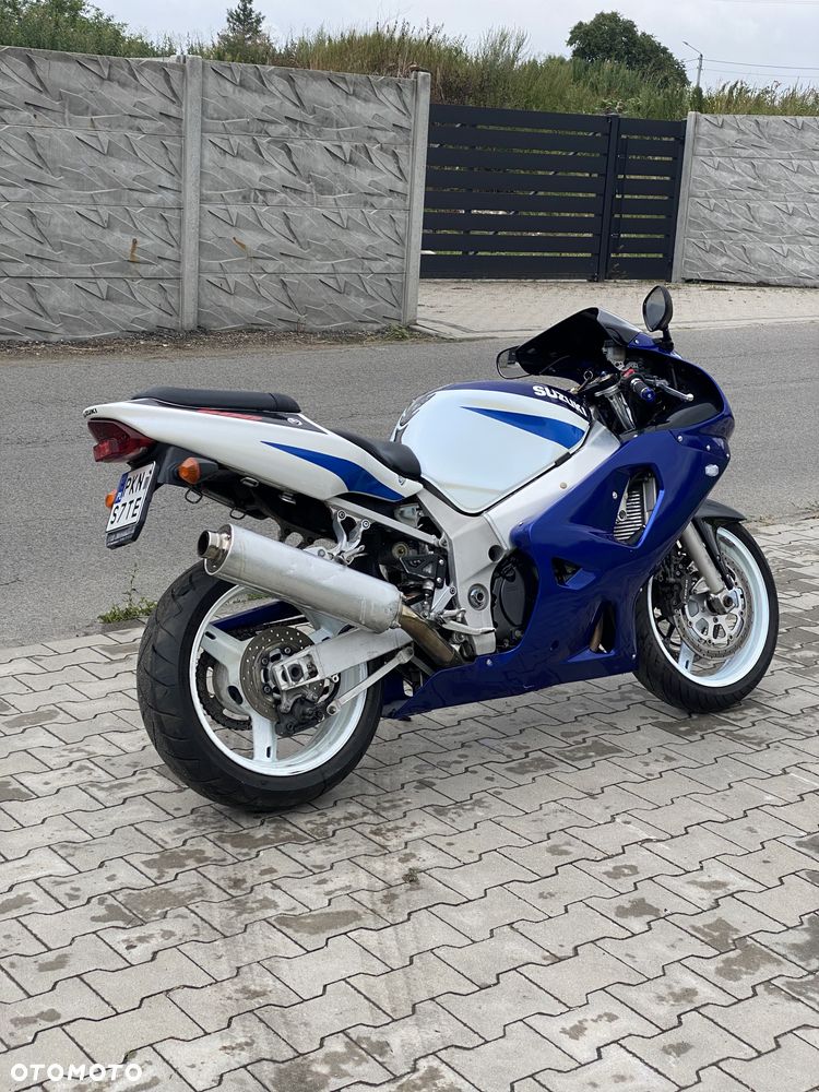 Suzuki GSX-R - 3