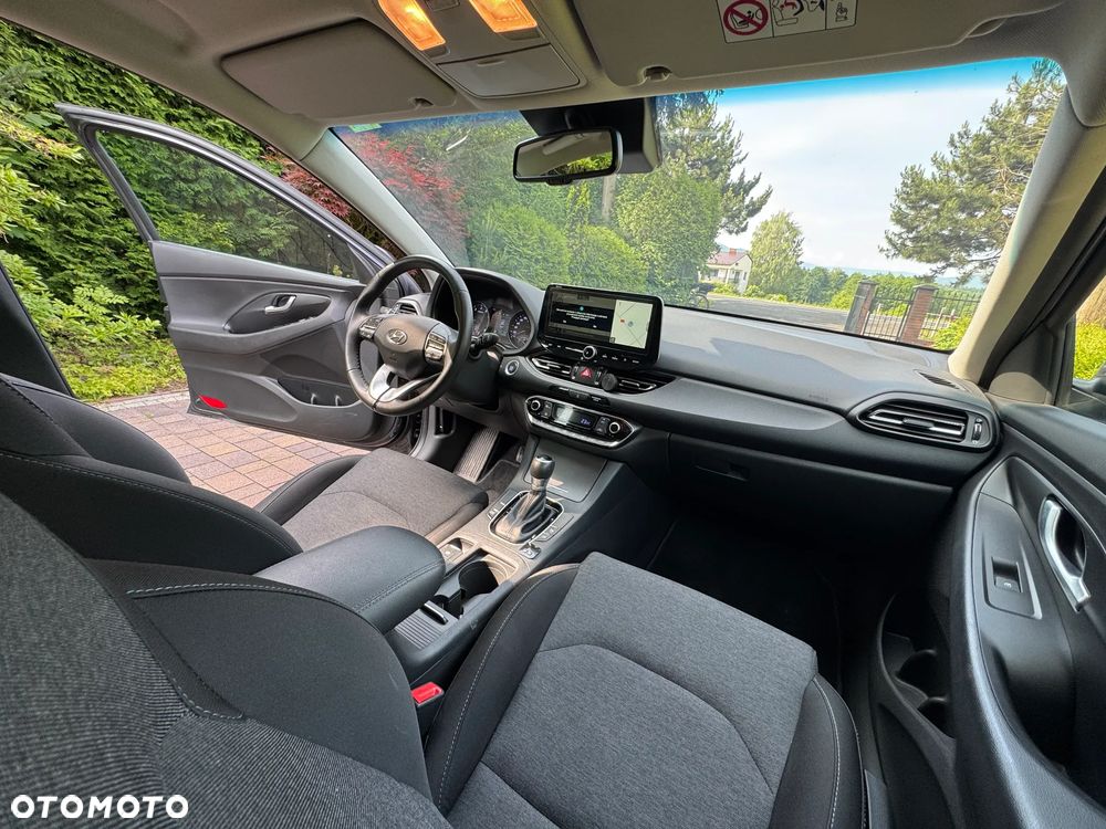 Hyundai i30 1.0 T-GDI 48V-Hybrid DCT Select - 10