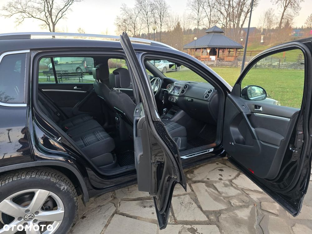 Volkswagen Tiguan 2.0 TDI SCR 4MOTION BlueMotion Technology DSG Lounge Sport & Style - 18