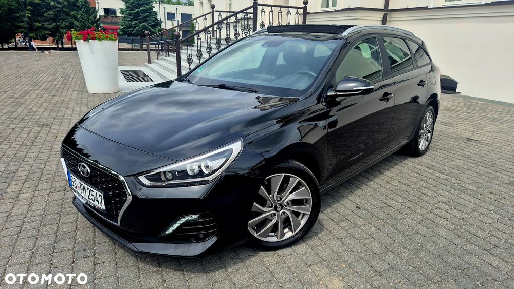Hyundai i30 1.4 T-GDI DCT Premium - 1