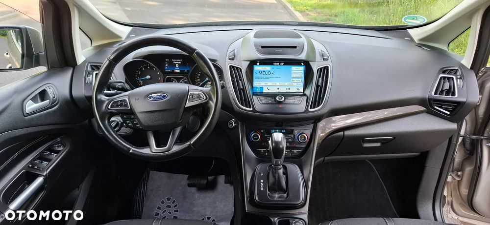 Ford Grand C-MAX - 21