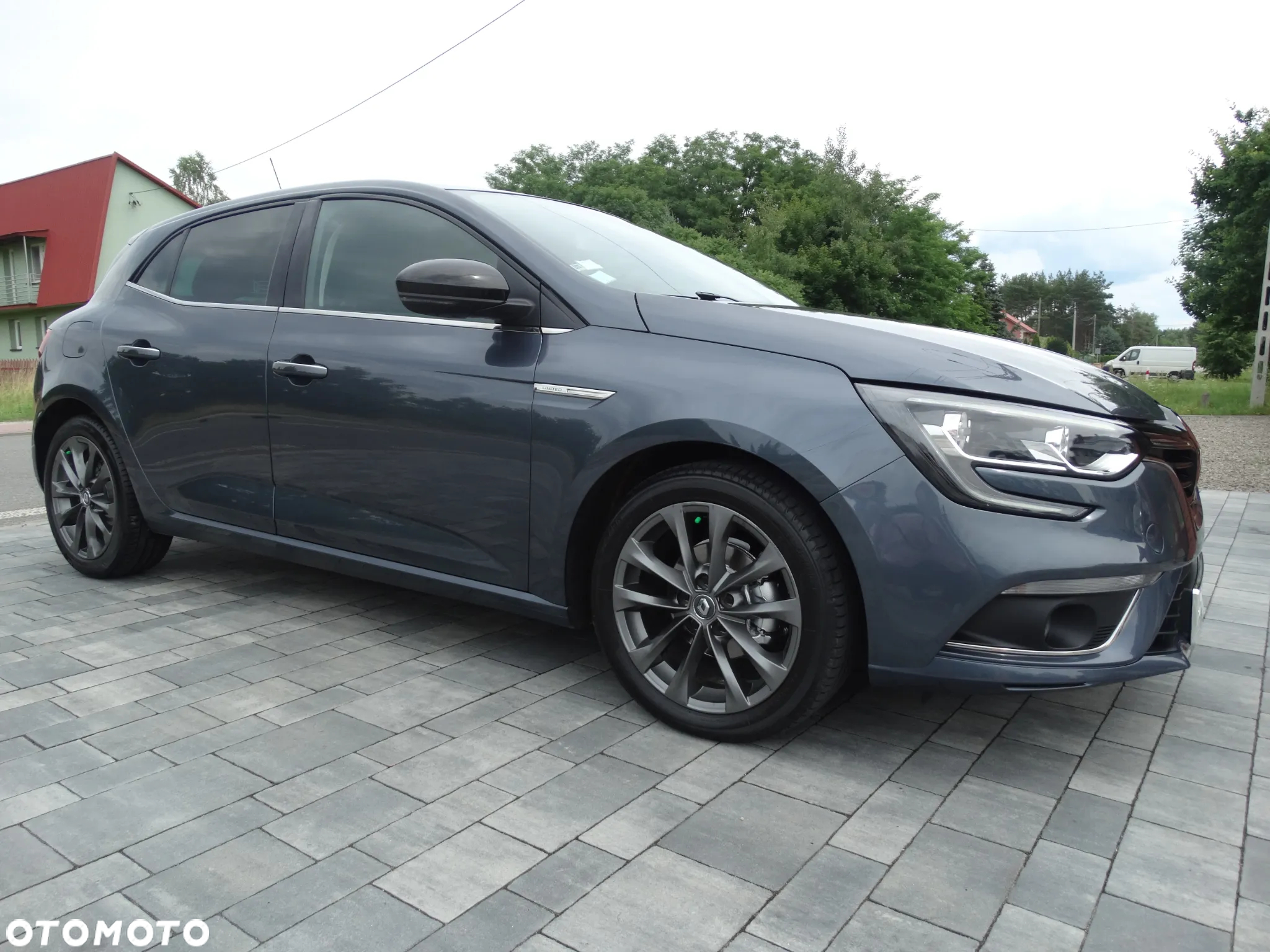 Renault Megane 1.2 Energy TCe Limited - 6