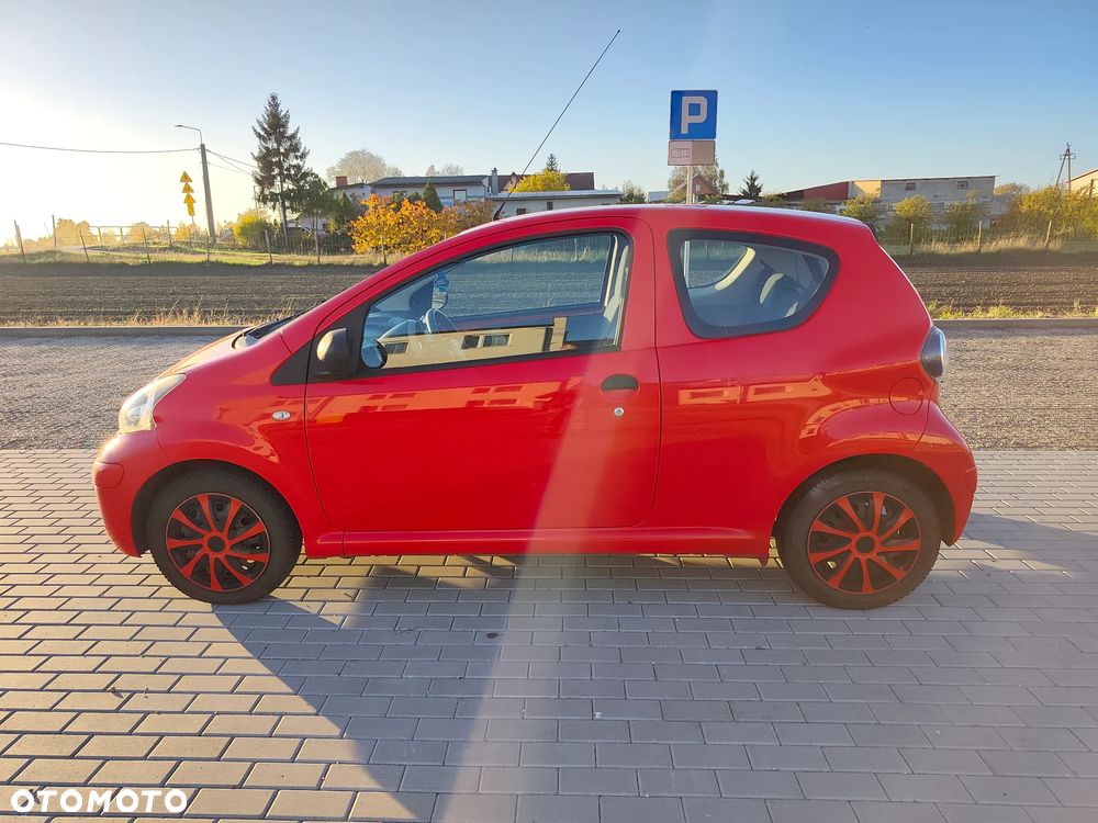 Toyota Aygo - 10