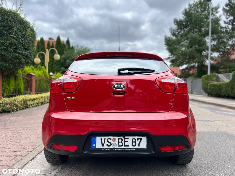 Kia Rio 1.4 Edition 7 - 15