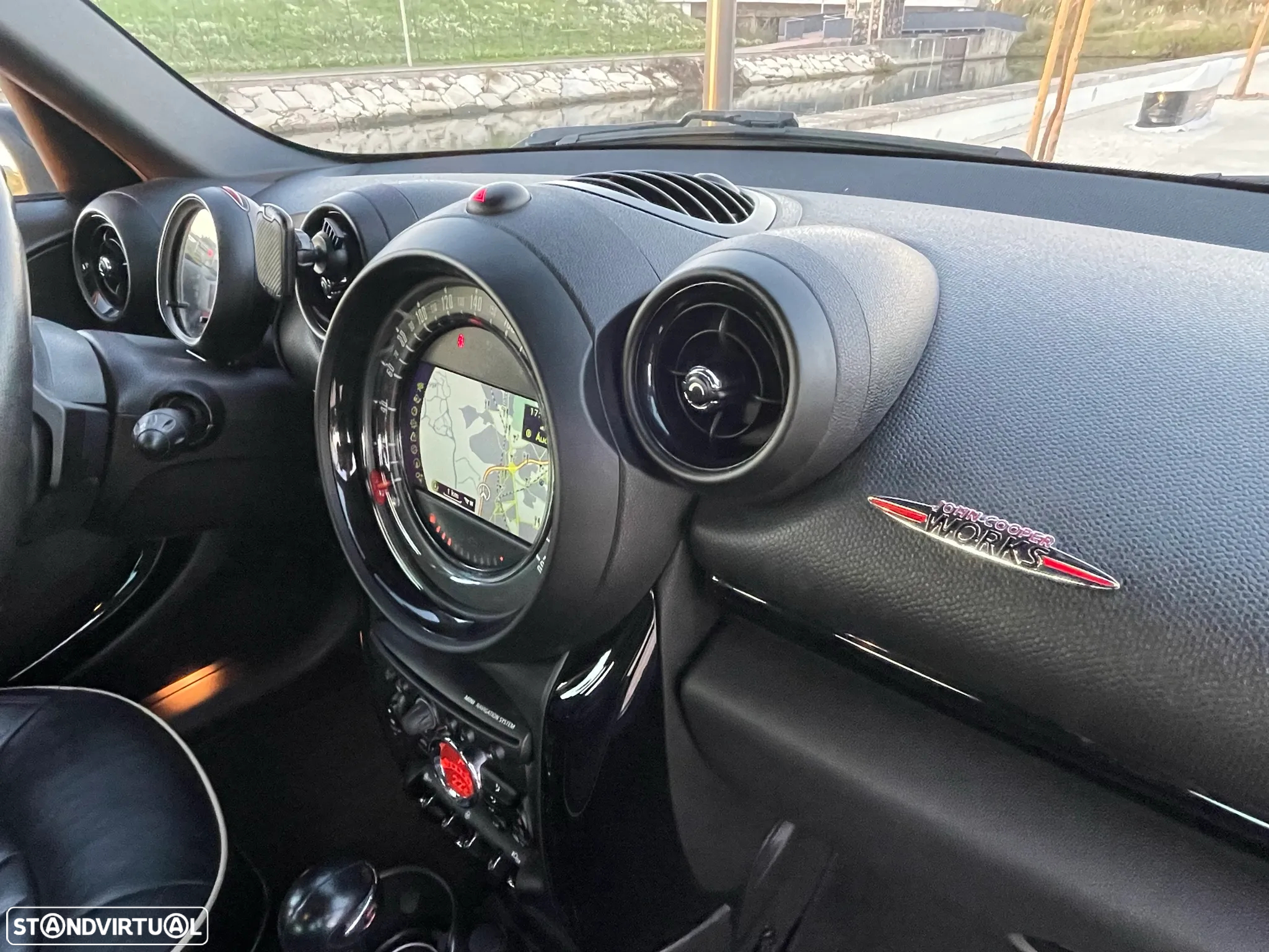 MINI Countryman Cooper SD Auto - 34