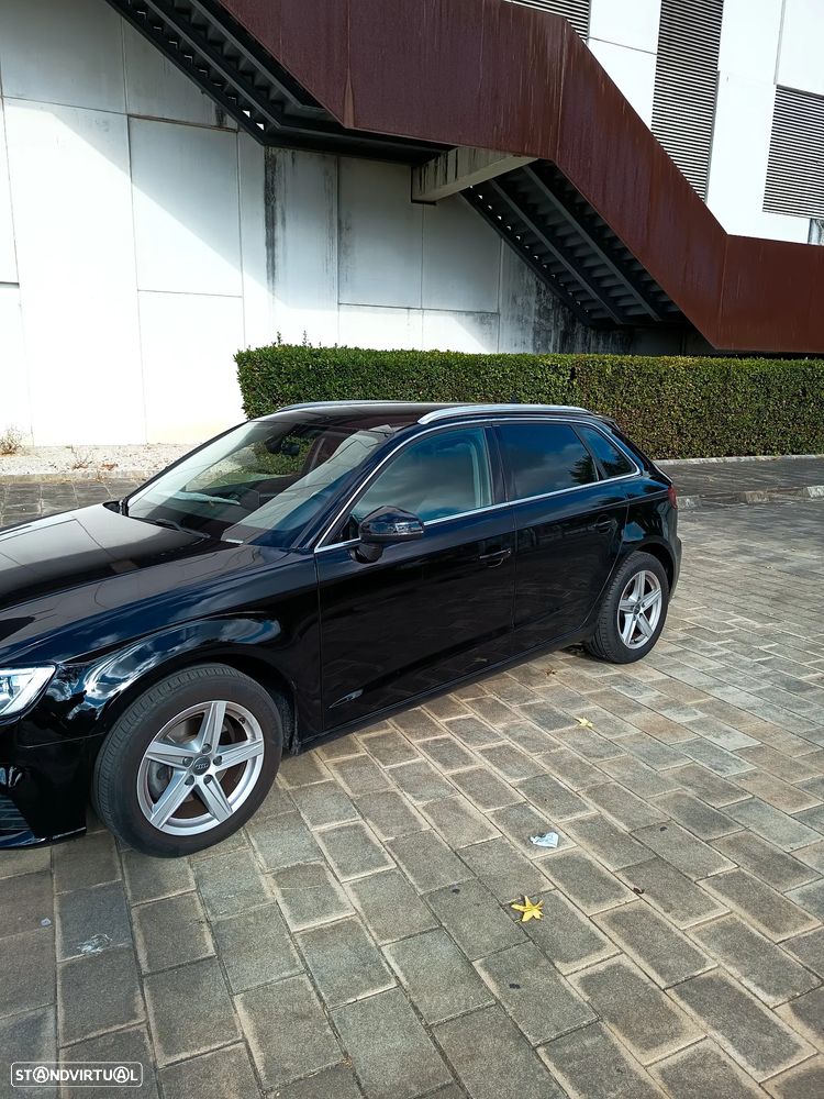 Audi A3 Sportback 1.6 TDI - 2