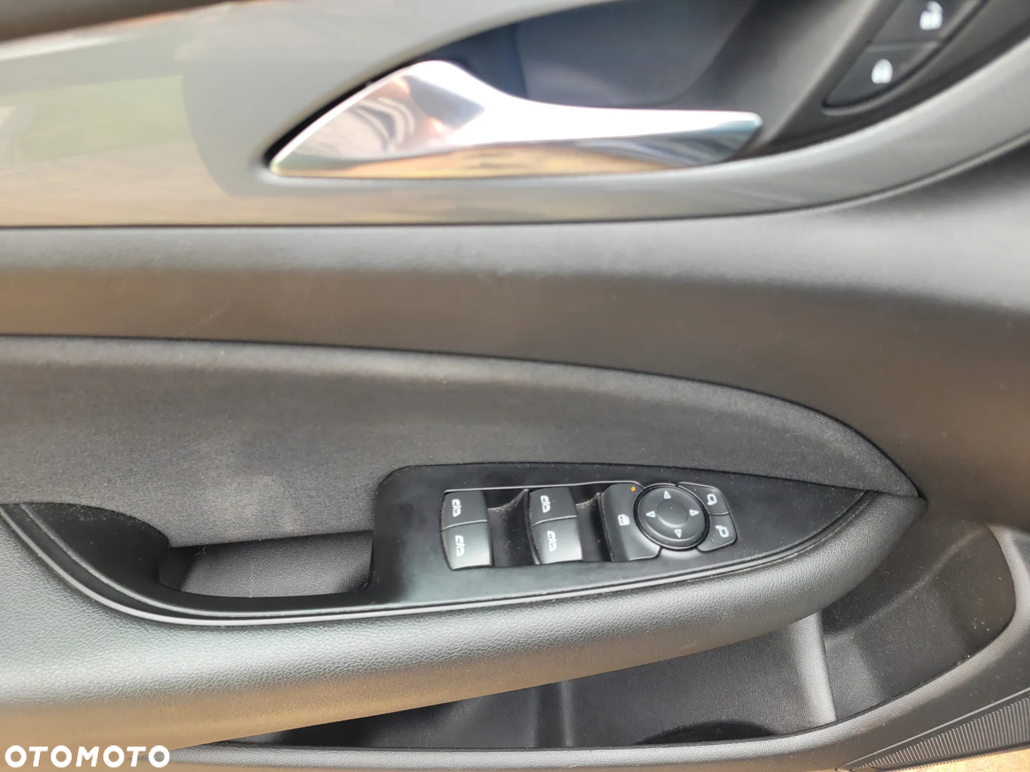 Opel Insignia 2.0 CDTI Active S&S - 17