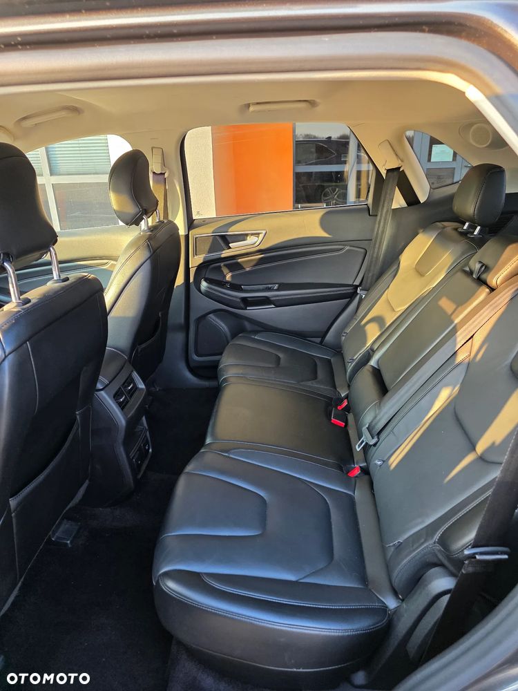 Ford Edge - 10
