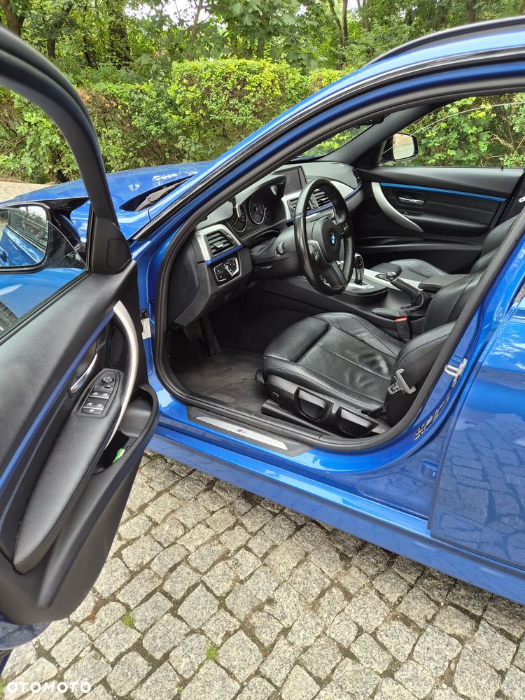 BMW Seria 3 320d xDrive M Sport - 8