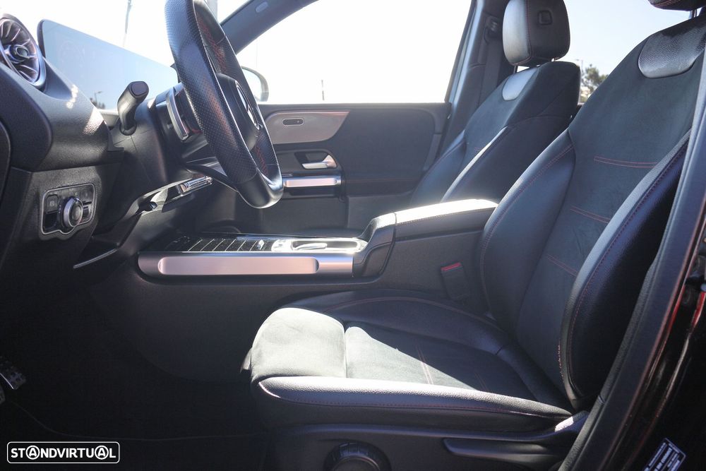 Mercedes-Benz GLB 200 AMG Line - 34