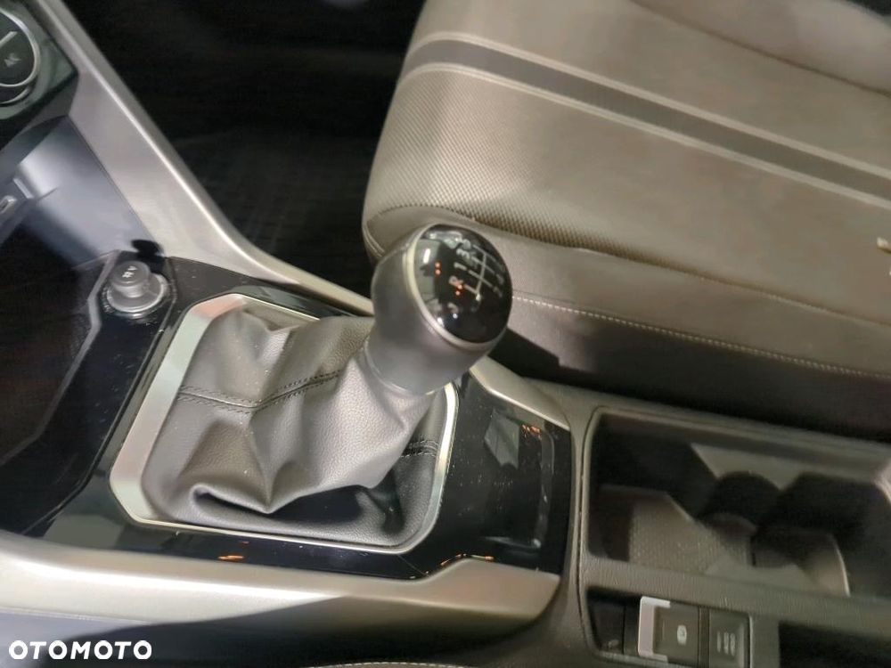 Volkswagen T-Roc 2.0 TDI SCR DPF Advance - 15