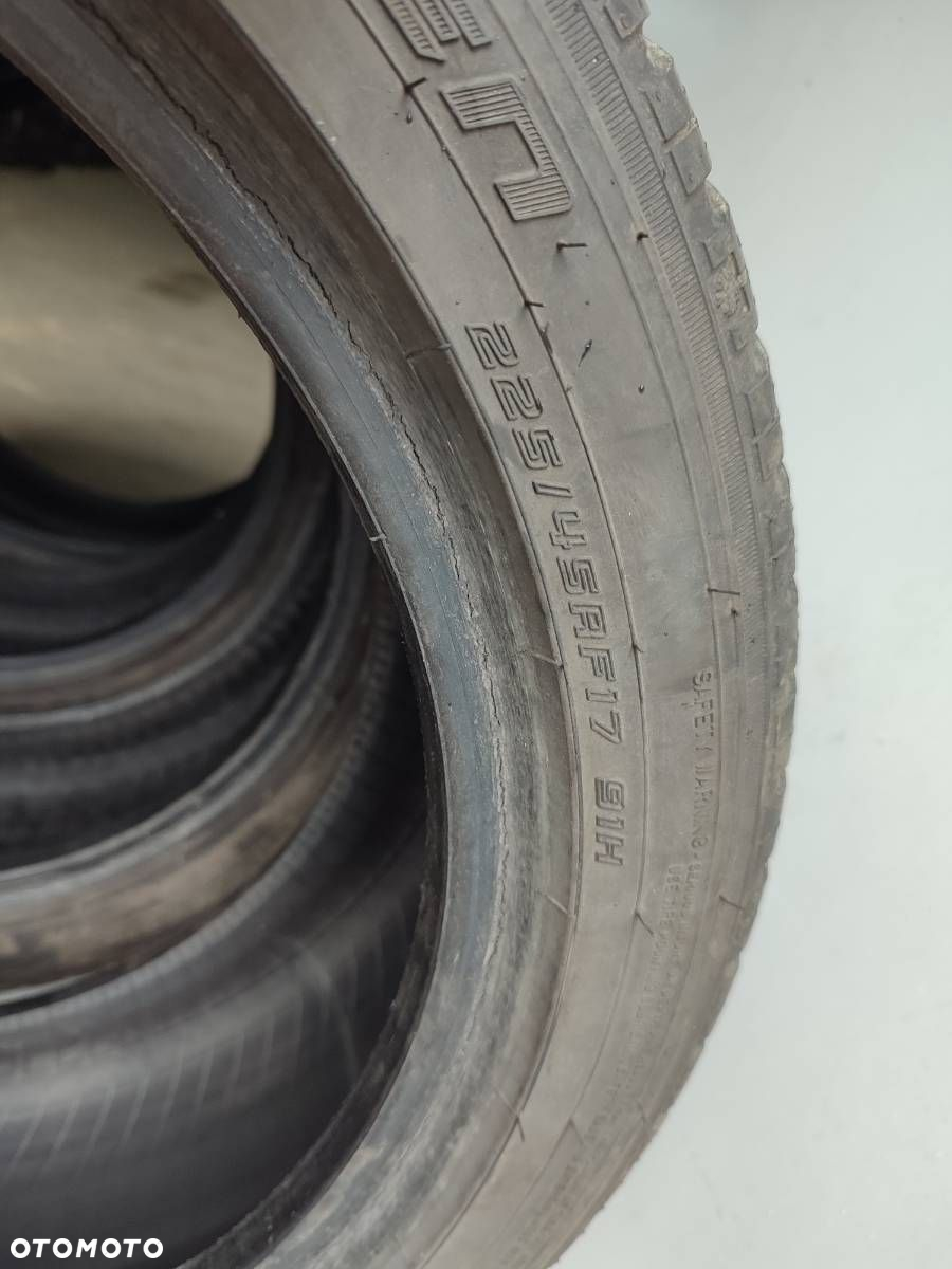 OPONY KOMPLET 17 ZIMOWE  225/45   RUNFLAT - 400.00 PLN - - 2