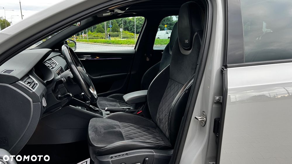 Skoda Octavia 2.0 TDI 4x4 DSG RS - 27