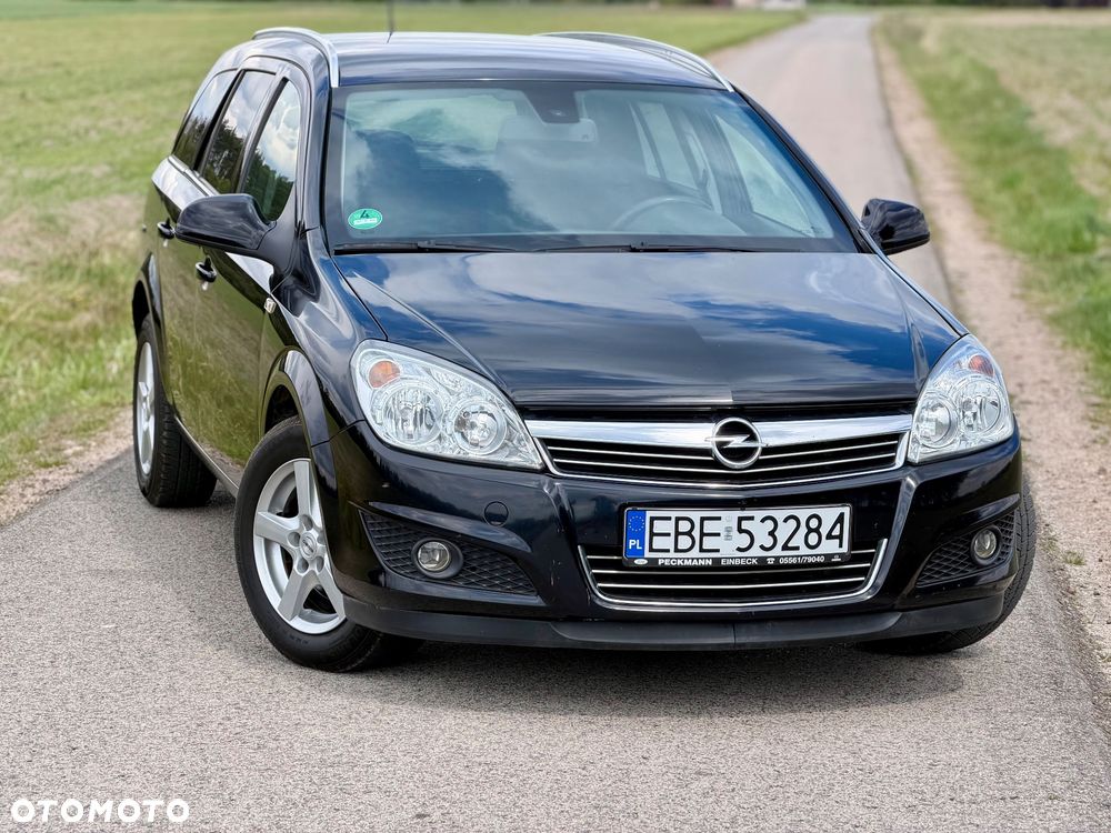 Opel Astra 1.6 Design Edition - 2