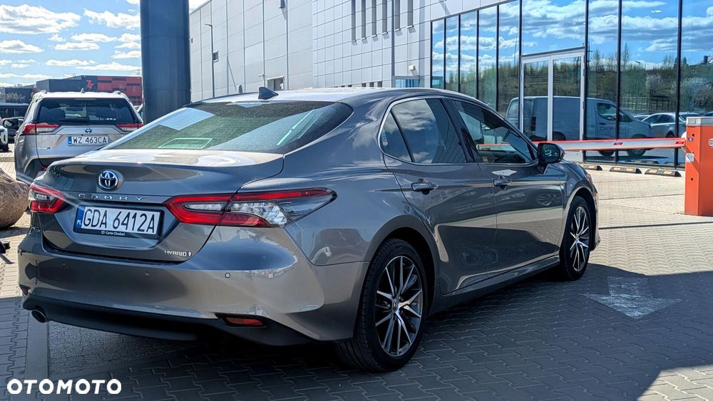 Toyota Camry 2.5 Hybrid Executive CVT - 4