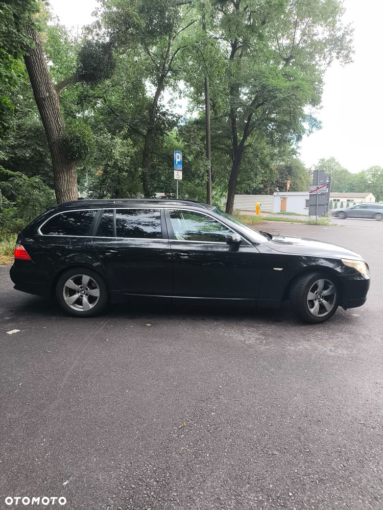 BMW Seria 5 520d - 2