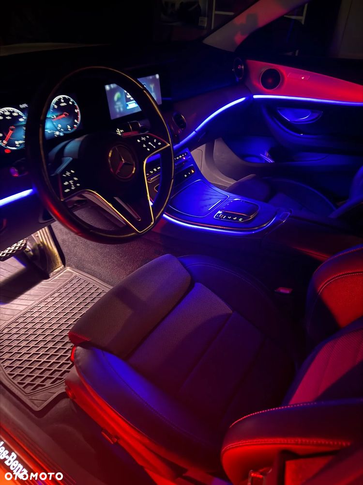 Mercedes-Benz Klasa E 220 d Avantgarde - 8