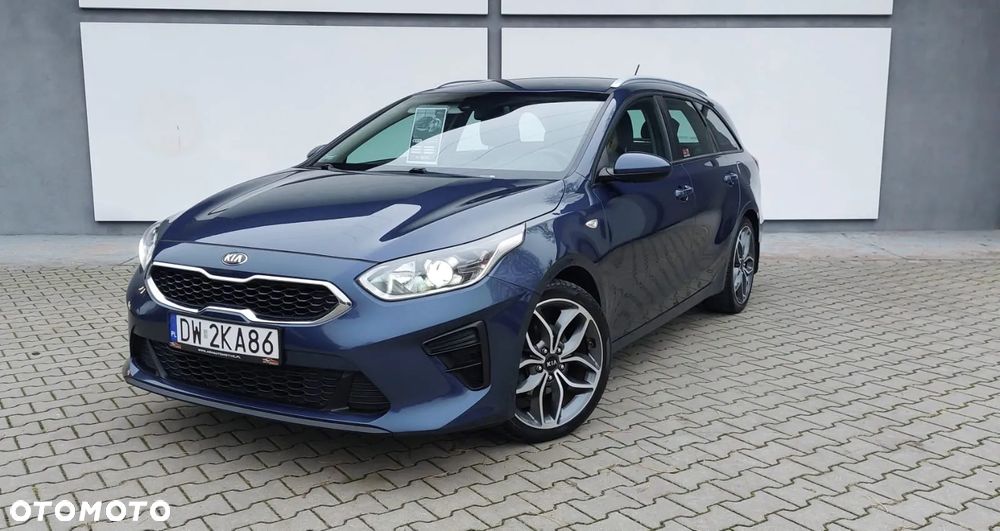 Kia Ceed - 1