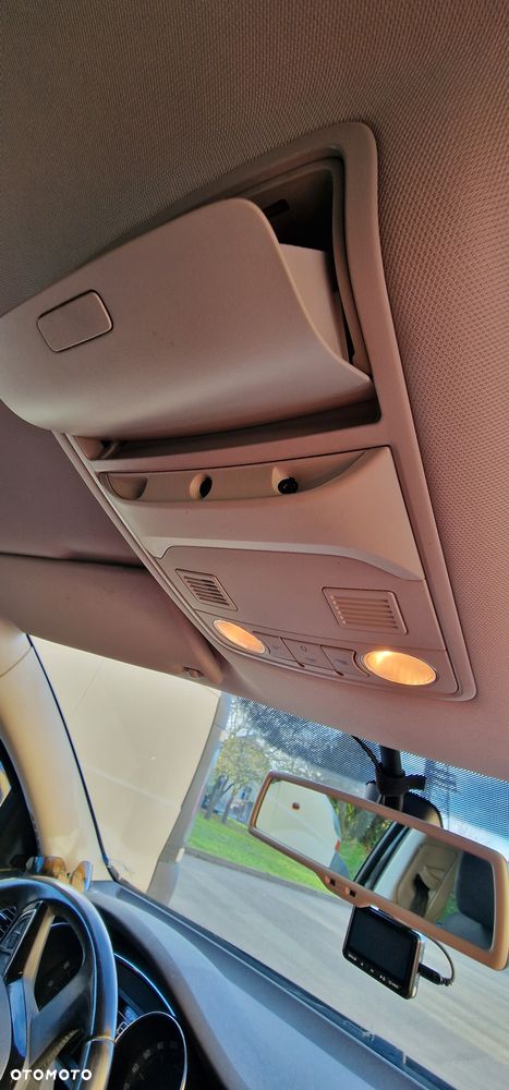 Skoda Superb 1.8 TSI Elegance - 34