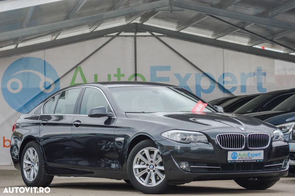 BMW Seria 5 520d Aut. Luxury Line - 16