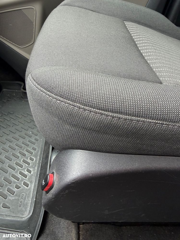 Ford Tourneo - 11