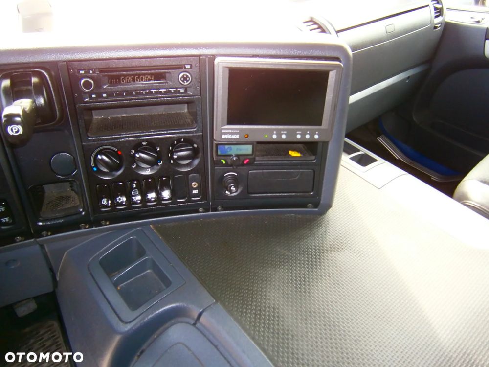 Scania Scania P 320 6X2 CHŁODNIA 9,M - 6