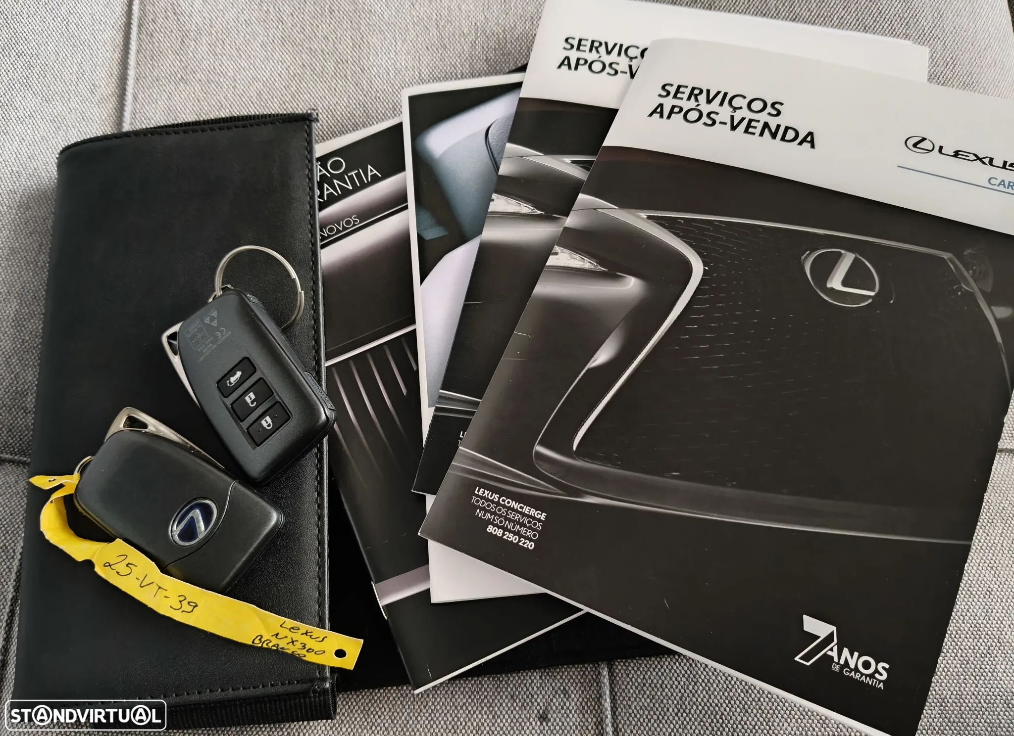 Lexus NX 300h Executive+ - 36