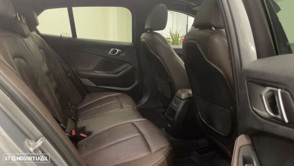 BMW 116 d Aut. Sport Line - 26