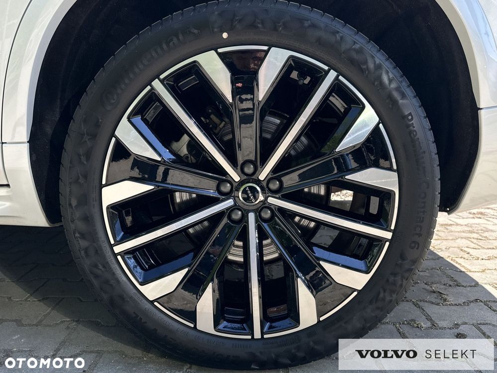 Volvo XC 90 - 22