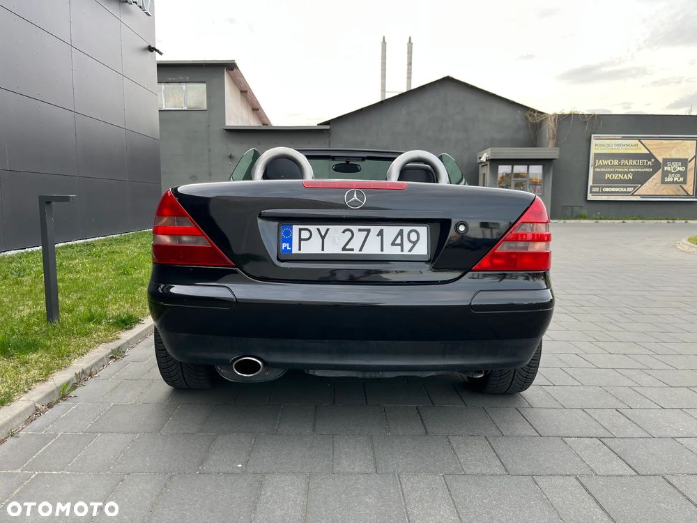 Mercedes-Benz SLK - 11