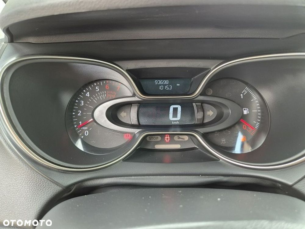 Renault Captur - 30