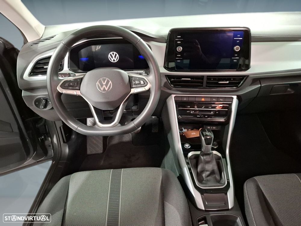 VW T-Roc 1.5 TSI Urban DSG - 13