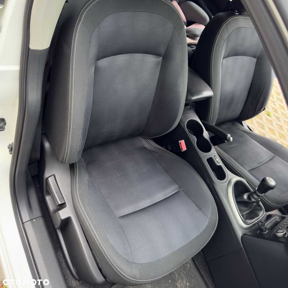 Nissan Qashqai - 12