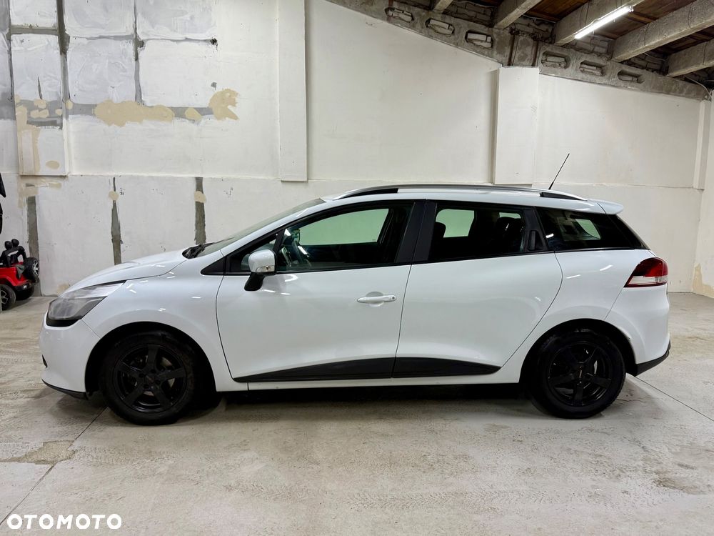 Renault Clio - 9