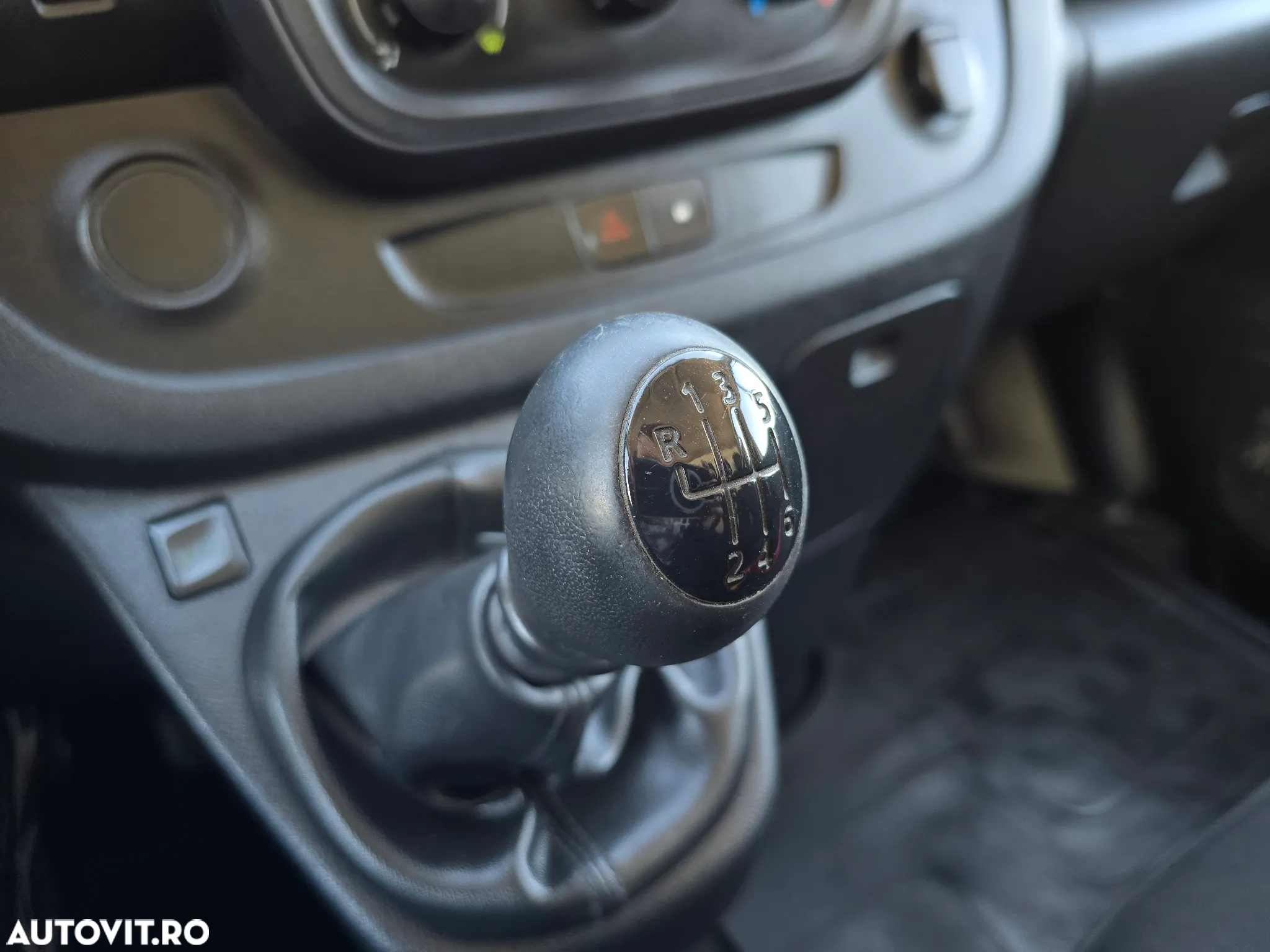 Renault Trafic L1H1 - 25