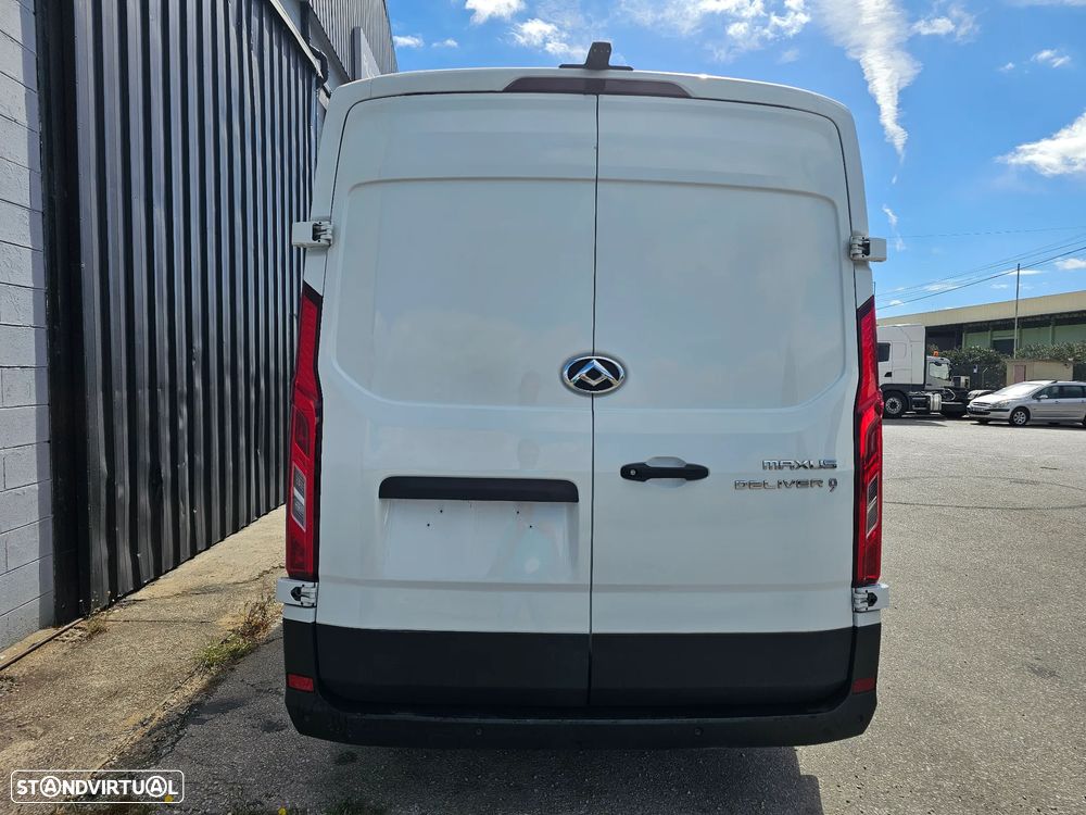 Maxus DELIVER 9 - 19