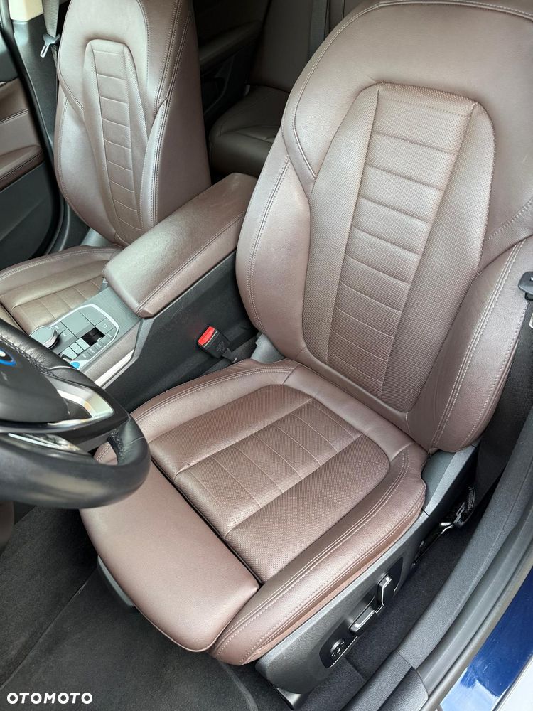 BMW i4 83.9kWh eDrive 40 - 10