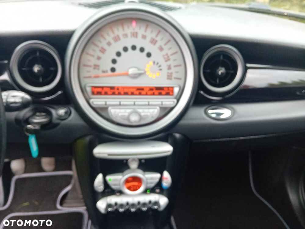 MINI Clubman - 23