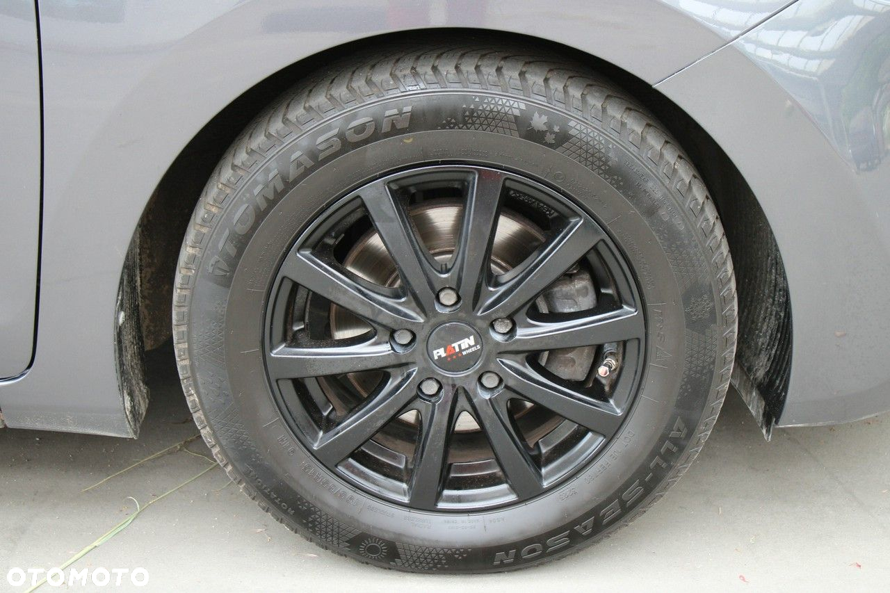 Hyundai i30 - 32