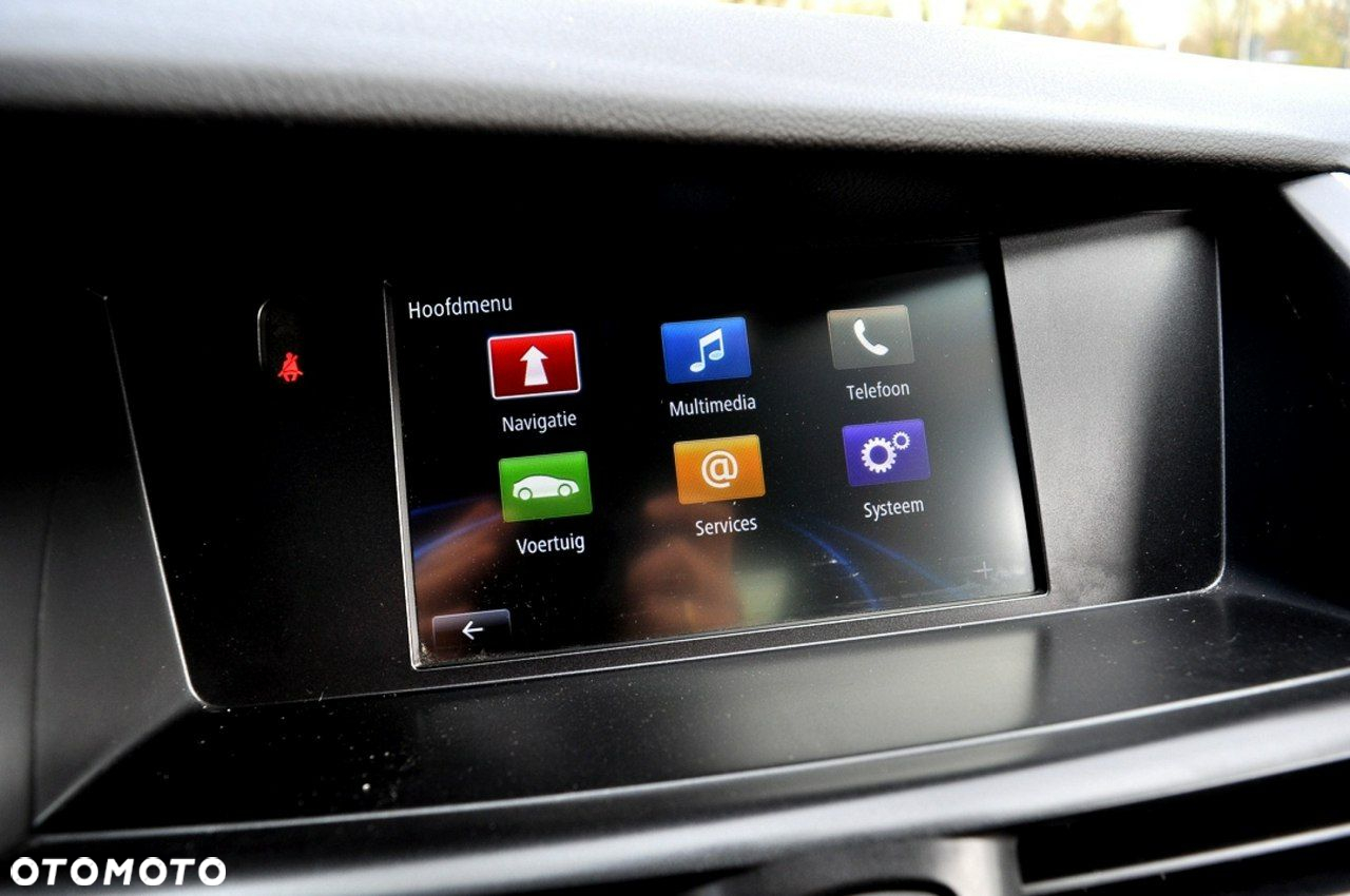 Renault Latitude 2.0 dCi Privilege - 29