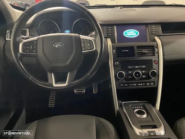 Land Rover Discovery Sport 2.0 TD4 HSE Auto - 16