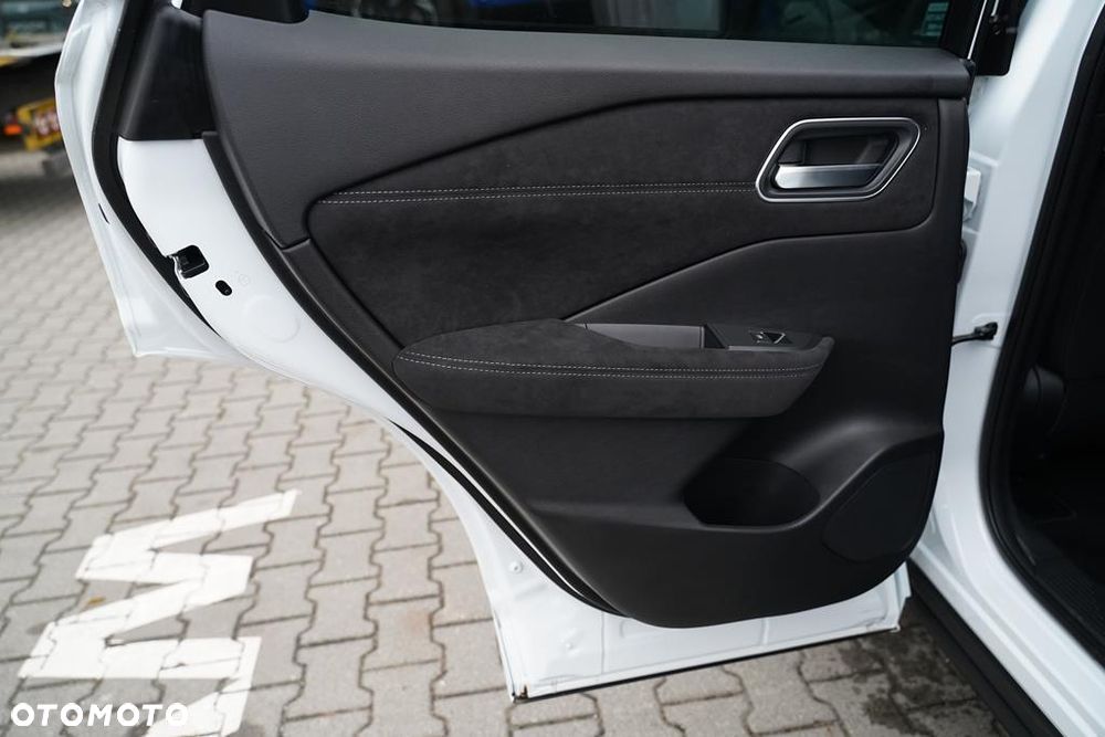 Nissan Qashqai 1.3 DIG-T MHEV N-Design Xtronic - 9