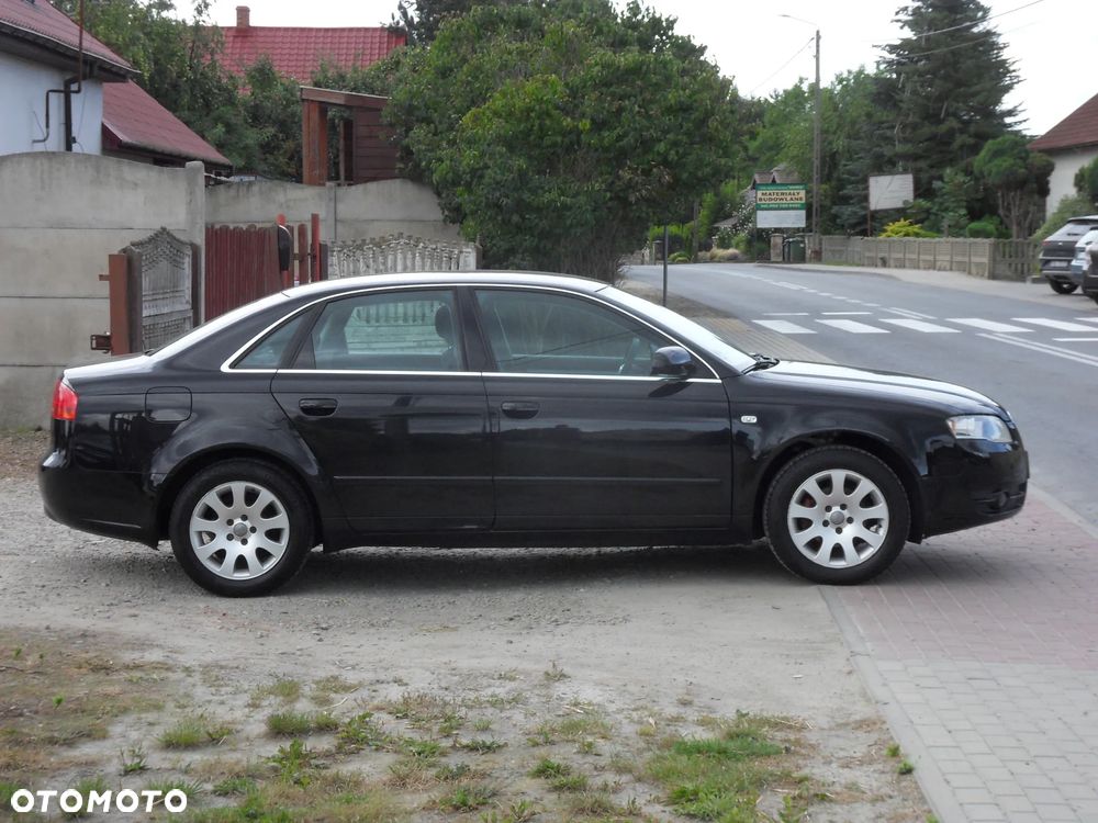 Audi A4 1.6 - 6