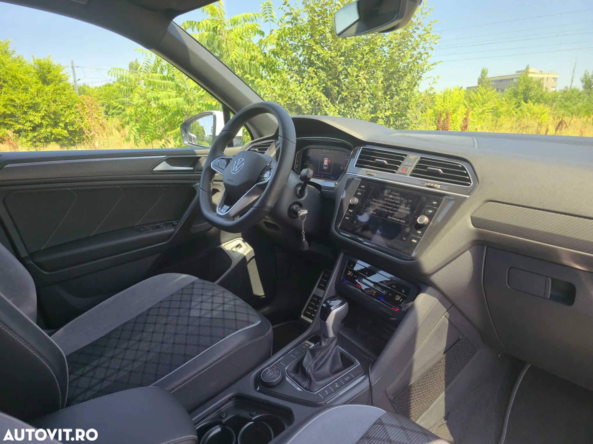 Volkswagen Tiguan Allspace 2.0 TSI 4Mot DSG R-Line - 15