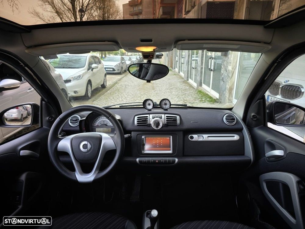 Smart ForTwo Coupé 1.0 mhd Passion 71 - 13