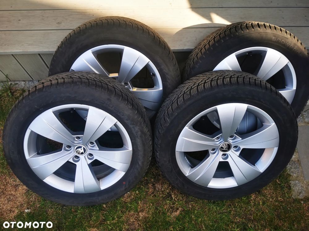 Skoda Superb 2.0 TSI Style DSG - 30